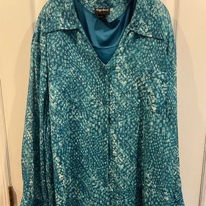 Maggie Barnes 2 piece teal top 4x